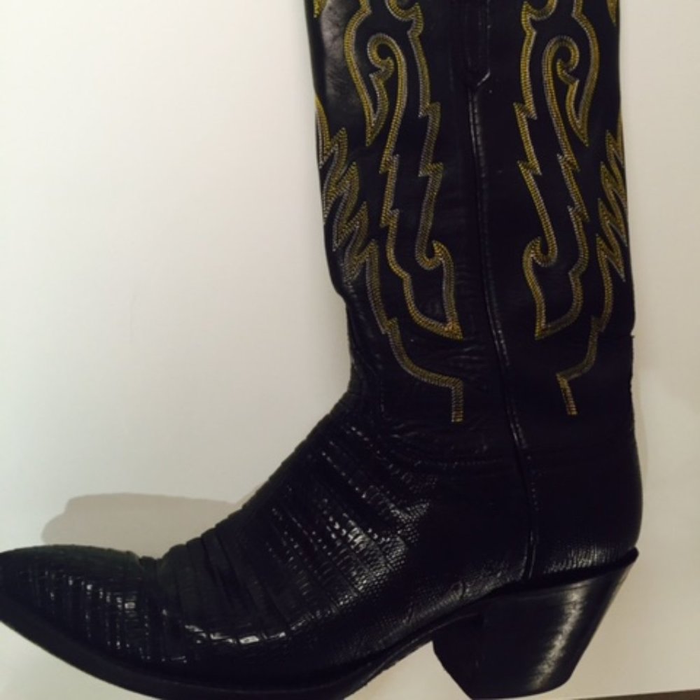 Rare Snakeskin Lucchese Womens Boots, Size 8.5
